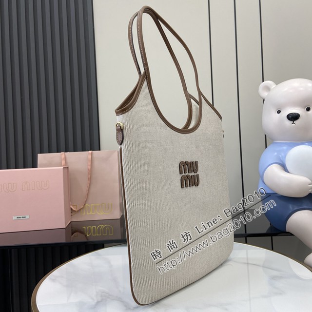 MIU MIU專櫃繆繆最新款Naplak漆面羊皮革托特包 jh2653型號：5BG231